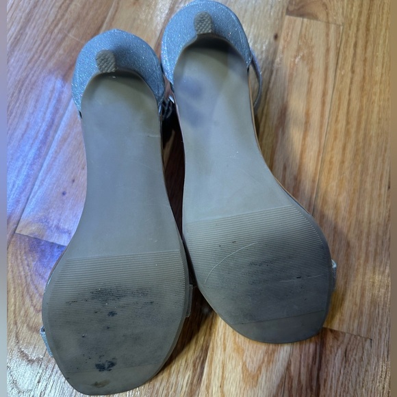 Material Girl Women's Blaire Silver Glitter Ankle Strap Dress Heels - Picture 6 of 6